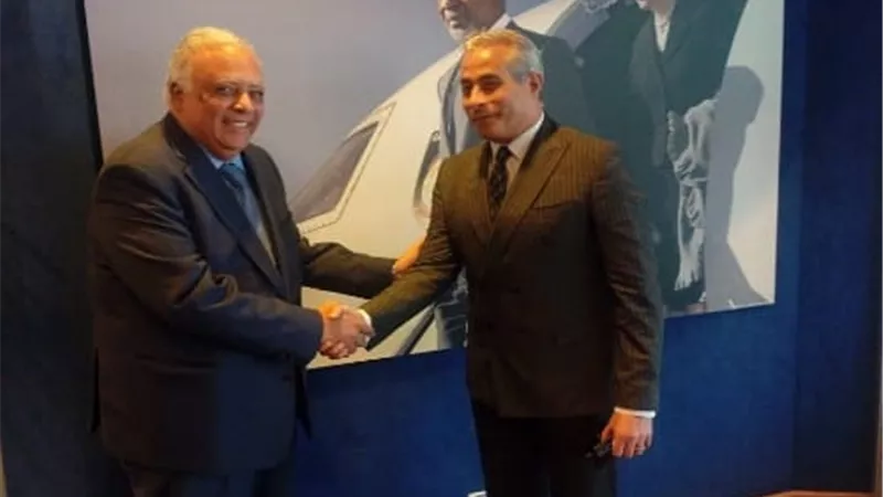 مندوب مصر لدى الأمم المتحدة يودّع وزير العمل بمطار جنيف الدولي