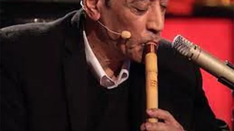 من هوعازف الكولة عبد الله حلمي الذى فقد صوته واعتزل الفن؟