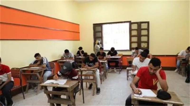 بعد قليل.. طلاب الثانوية العامة يؤدون امتحان اللغة العربية