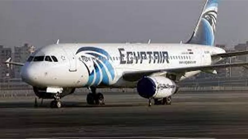 مصر للطيران تسير 18 رحلة جوية إلي الأراضي المقدسة