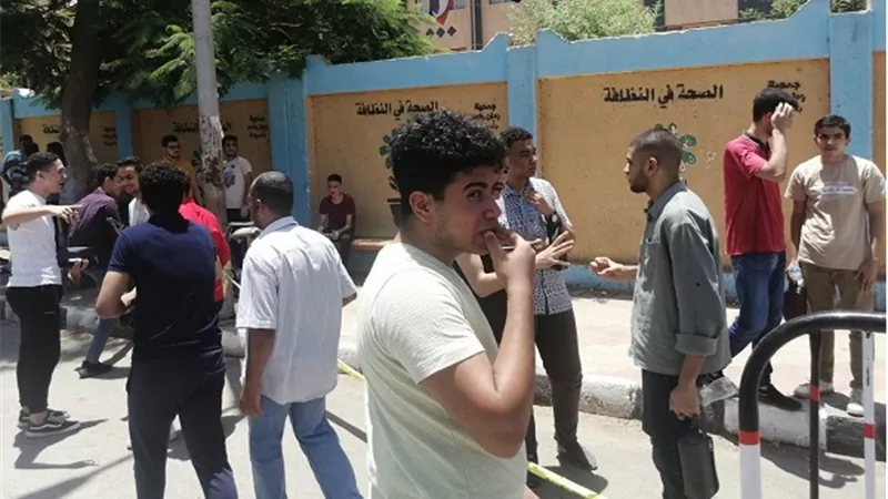 تباين آراء طلاب الثانوية العامة باسيوط حول امتحان اللغة العربية