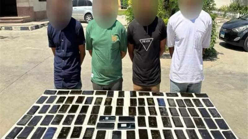 الداخلية تضرب البؤر الإجرامية وتضبط معلمين الكيف في القاهرة