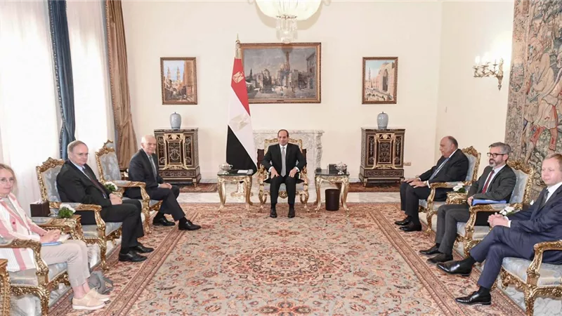 الرئيس السيسي يستقبل الممثل الأعلى للشئون الخارجية والسياسية والأمنية للاتحاد الأوروبي