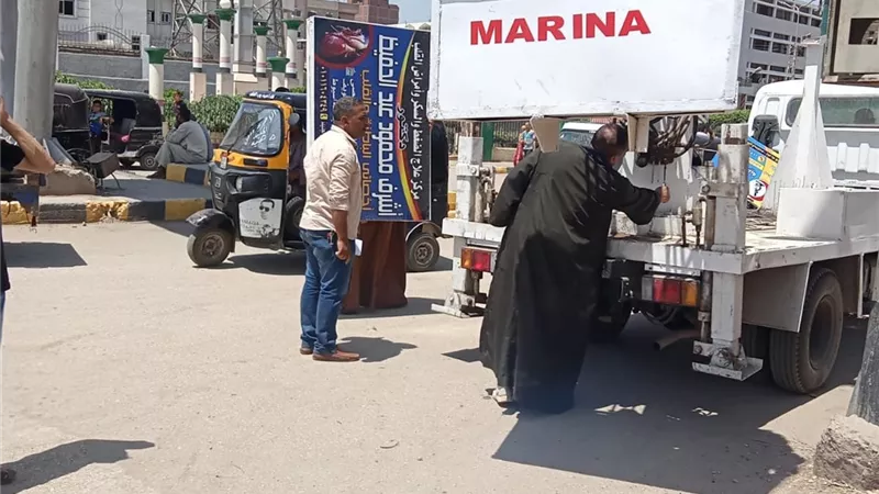 حملات ميدانية لإزالة الاشغالات تحرر 142مخالفة فى 3 مراكز, بالمنيا