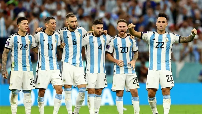 منتخب الأرجنتين يفوز على إندونيسيا بثنائية نظيفة وديًا