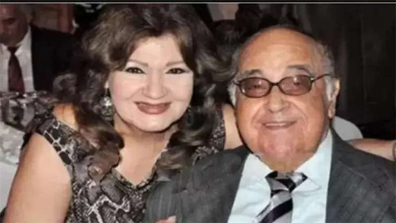 ميمى جمال : 