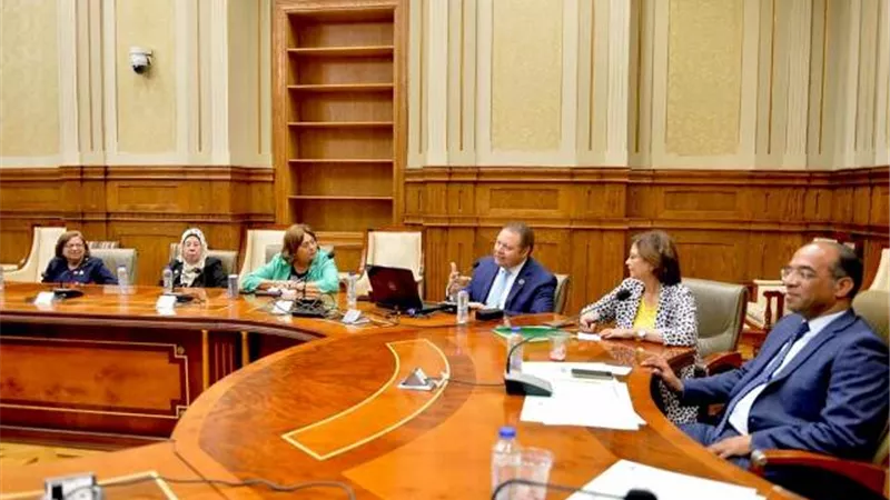 طه: جودة الخدمات الصحية أهم ركائز منظومة التأمين الصحي الشامل