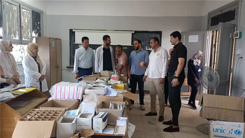 علاج ١١٣٤ حالة في قافلة طبية بقصاصين الإسماعيلية