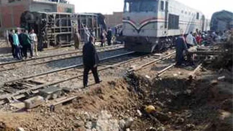مصرع عامل ببني سويف صدمه قطار الصعيد