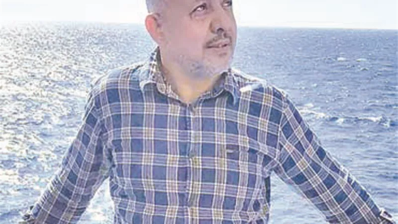 صاحب البيت