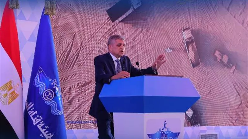 ربيع:28 قاطرة لتطوير الأسطول البحري لقناة السويس