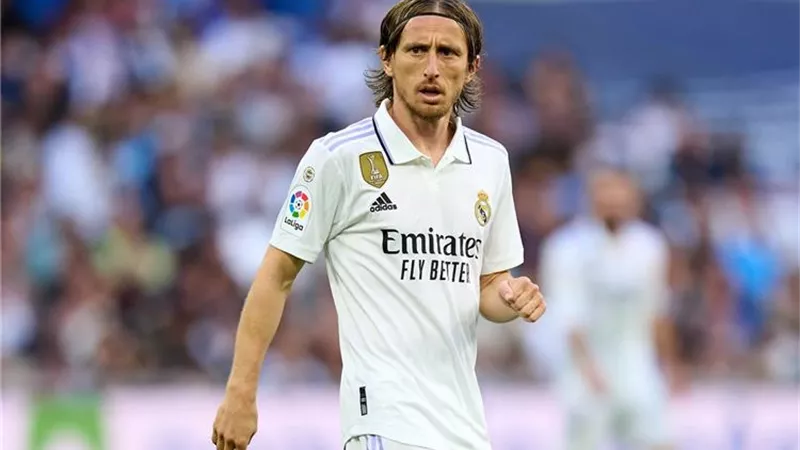 من بينهم مودريتش.. ريال مدريد يحسم مصير 3 نجوم من التجديد