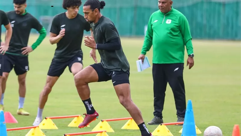 المصري يستقر على خطة اقصاء فيوتشر.. و25 لاعبًا بمران برج العرب