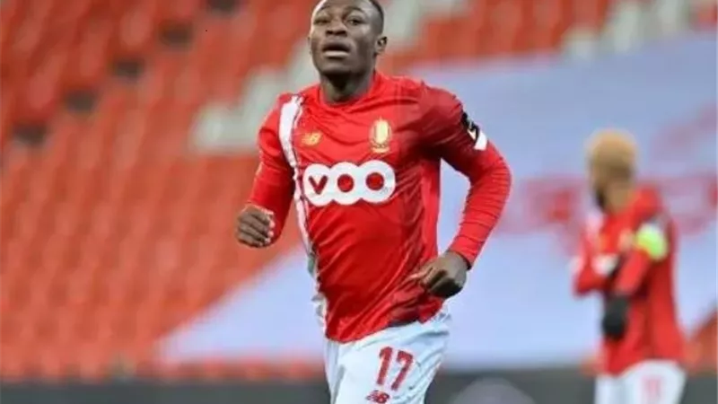 رد مفاجئ من وكيل موليكا بشأن عروض الأهلي والزمالك مع اللاعب