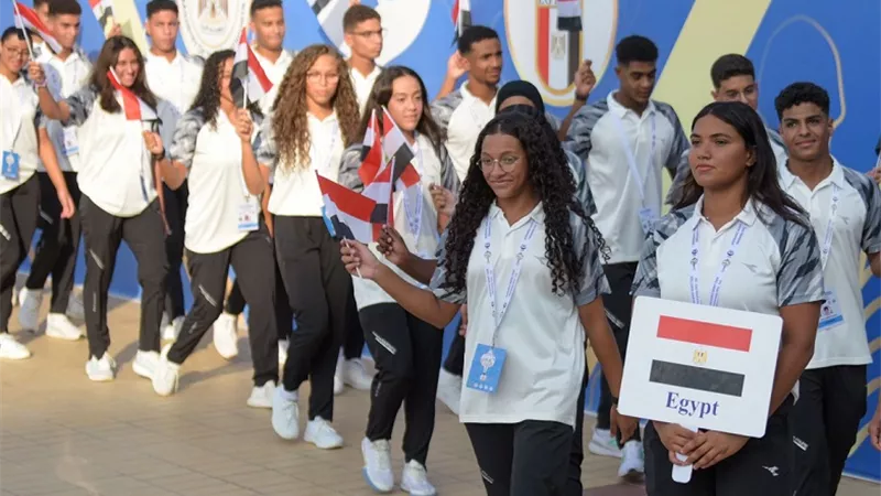 بالصور.. افتتاح مبهر لبطولة العالم للناشئين للسباحة بالزعانف