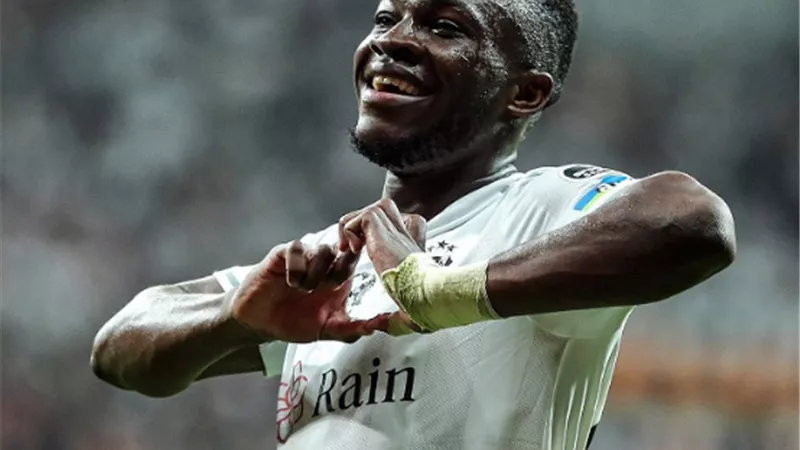 الزمالك يدخل فى مقاوضات مع بشكتاش لخطف موليكا من الاهلى