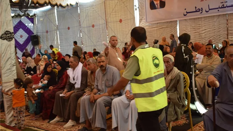 الكشف على 2110 مريضا فى قافلة طبية مجانية