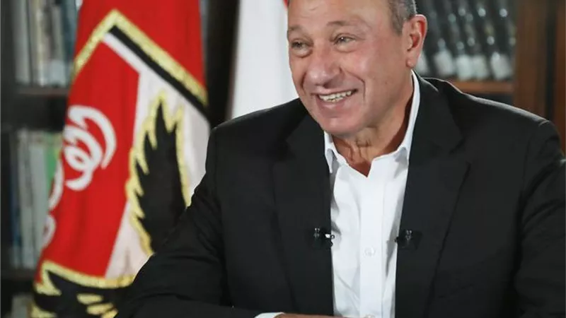 الأهلى يعرض ثنائى الفريق للبيع بسبب مفاوضات الزمالك