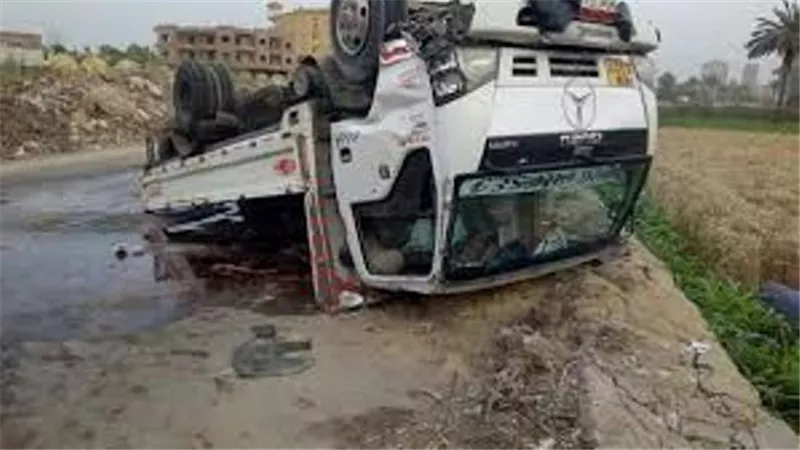 مصرع سائق وإصابة 5 إثر وقوع حادثى بوادى النطرون