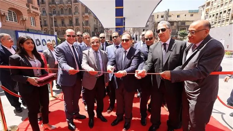 الملا يفتتح محطة متكاملة للتموين بالغاز والبنزين والشحن الكهربائي