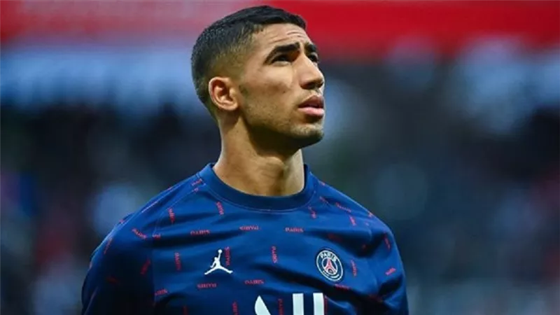 وكيله : أشرف حكيمي يشجع ريال مدريد لكن مشروعه في باريس سان جيرمان