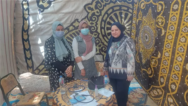 استفادة ٦٦٥حالة من قافلة جامعة الزقازيق الطبية للربعمائة