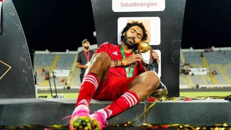 شاهد.. أول رد فعل من حسين الشحات بعد تجديد عقده مع الأهلى