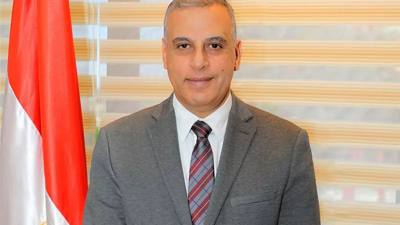 محافظ سوهاج يهنئ الرئيس 