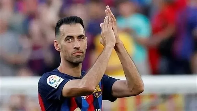 برشلونة يستقر على بديل لـ بوسكيتس من البريميرليج