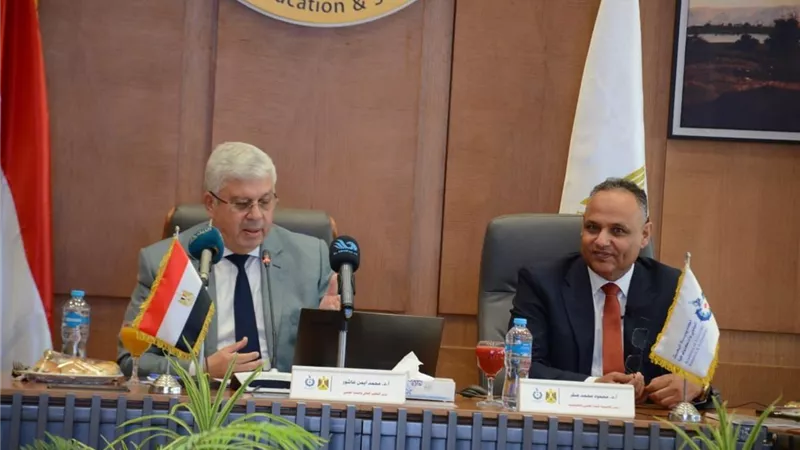 بالأسماء.. 53 عالمًا يحصدون جوائز النيل والدولة التقديرية والتفوق والتشجيعية