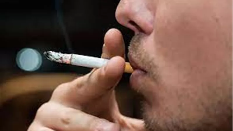 أخصائي أمراض الرئة يكشف مدة التدخين المسببة للانسداد الرئوي