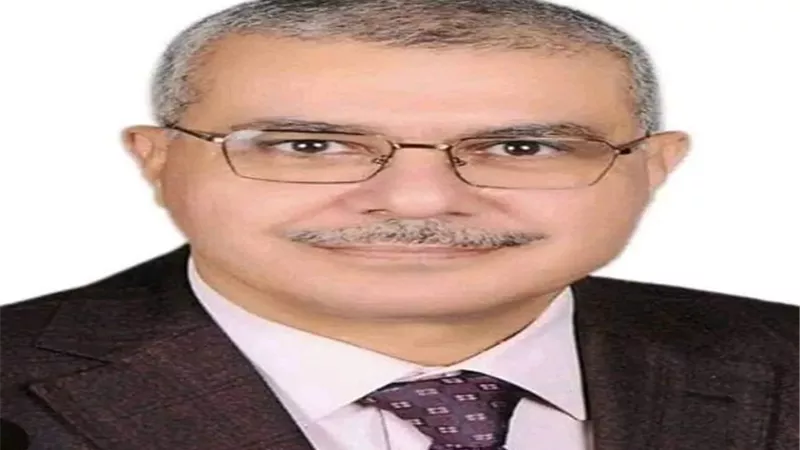 رئيس جامعة الزقازيق يهنئ الفائزين بجوائز الدولة من علماء الجامعة