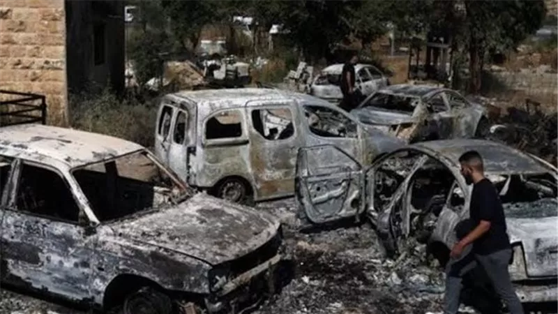 مطالبات أوروبية للتحقيق في الهجوم علي 