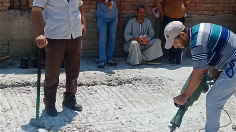 محافظ أسيوط يعلن إزالة 5 حالات تعدي على أراضى زراعية ومخلفات بناء