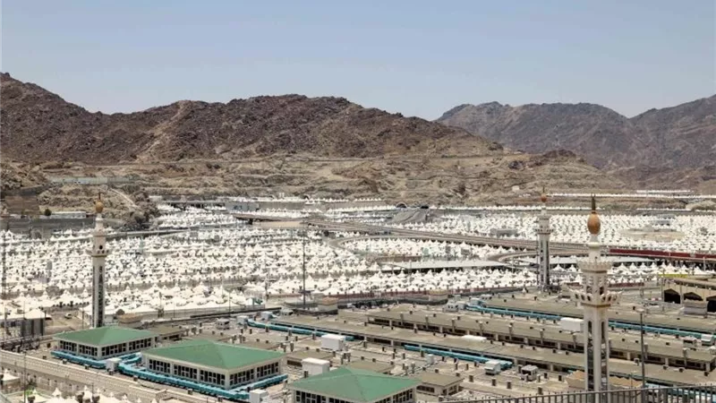 اكتمال المرحلة الأولى لتصعيد حجاج إفريقيا إلى مشعر منى لقضاء يوم التروية