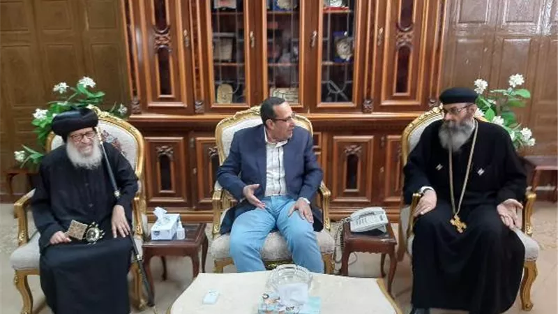 وفد الكنيسة يهنئ محافظ شمال سيناء بمناسبة عيد الأضحى