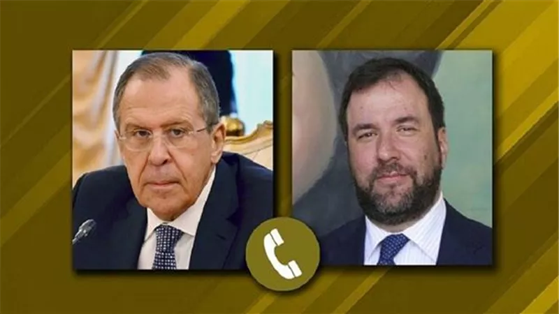 لافروف يبحث مع نظيره الفنزويلي التطورات الأخيرة في روسيا