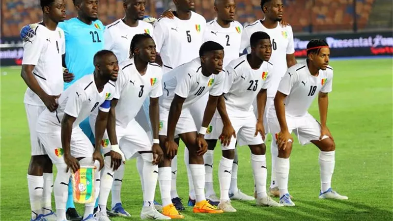 غينيا تتصدر مجموعتها بكأس أمم إفريقيا بالفوز على الكونغو بثلاثية