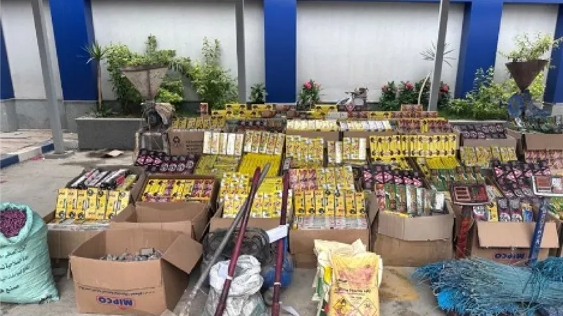 ضبط أكثر من مليون وحدة ألعاب نارية بحوزة مسجل خطر في الفيوم