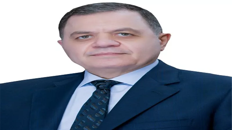 وزير الداخلية يهنىء الرئيس السيسى بذكرى ثورة 30 يونيو