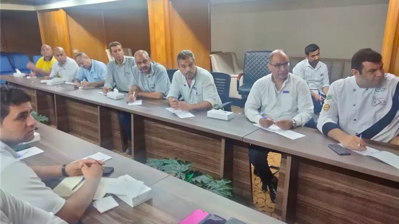 دورت تدريبية فى السلامه والصحة المهنية لعمال فنادق 