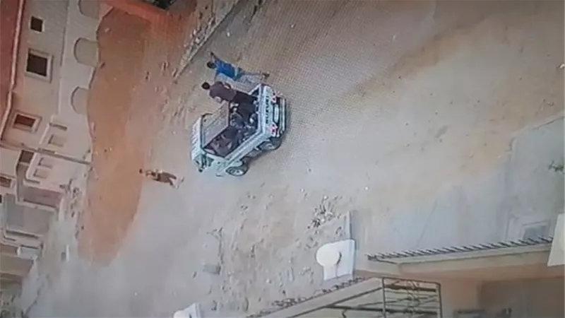 أهالى بدر يضبطون تشكيل عصابى 