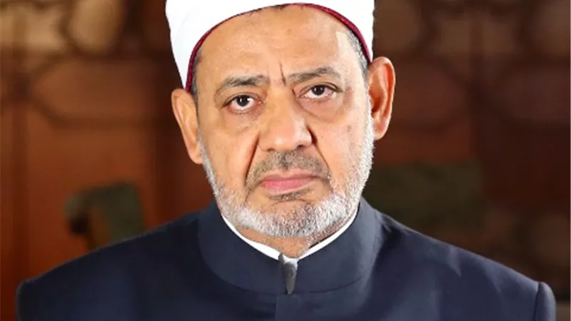 الأزهر يحي الموقف الشجاع للرئيس بوتين وهو يحمل المصحف