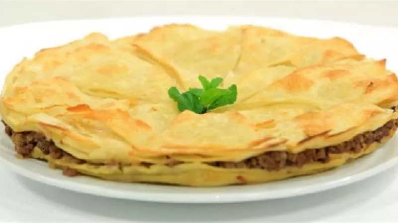 طريقة عمل الرقاق الناشف باللحمة المفرومة فى أول أيام عيد الأضحى