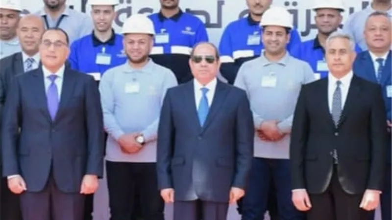 10 قرارات وتوجيهات من الرئيس السيسي لتعزيز علاقات العمل