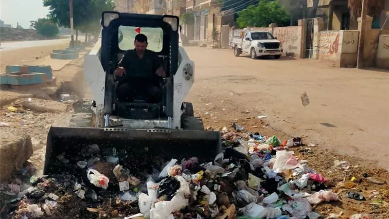 الشرقية تكثف أعمال النظافة ورفع كفاءة الإنارة في ثالث أيام العيد