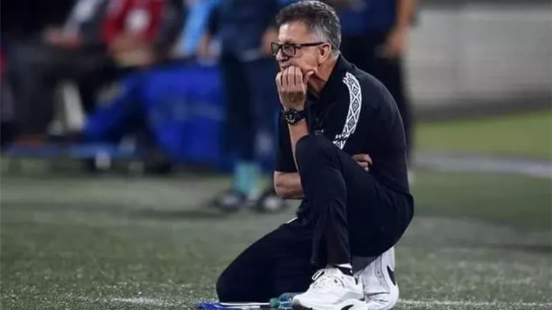 أوسوريو يقرر منح 200 دولار لكل لاعب من جيبه الخاص
