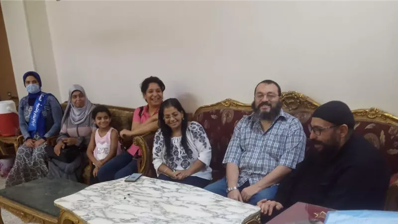 وكيل وزارة الصحه باسيوط يتابع فرق حملة 100 يوم صحة
