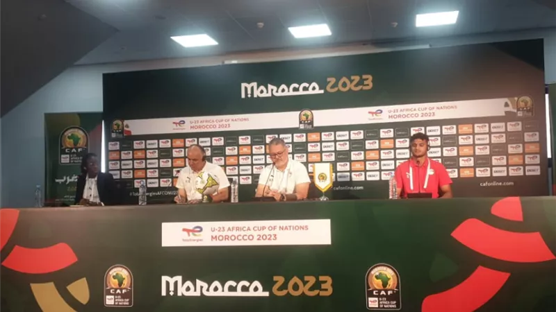 ميكالى : هدفنا الاحتفاظ بالصدارة .. ونحترم الجابون