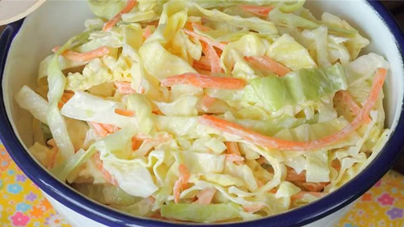خطوات تحضير سلطة الكول سلو